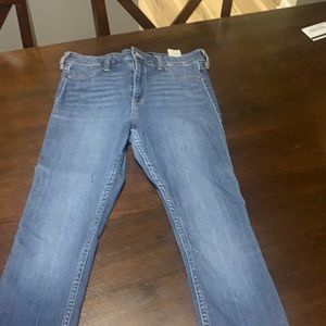 Hollister jeans